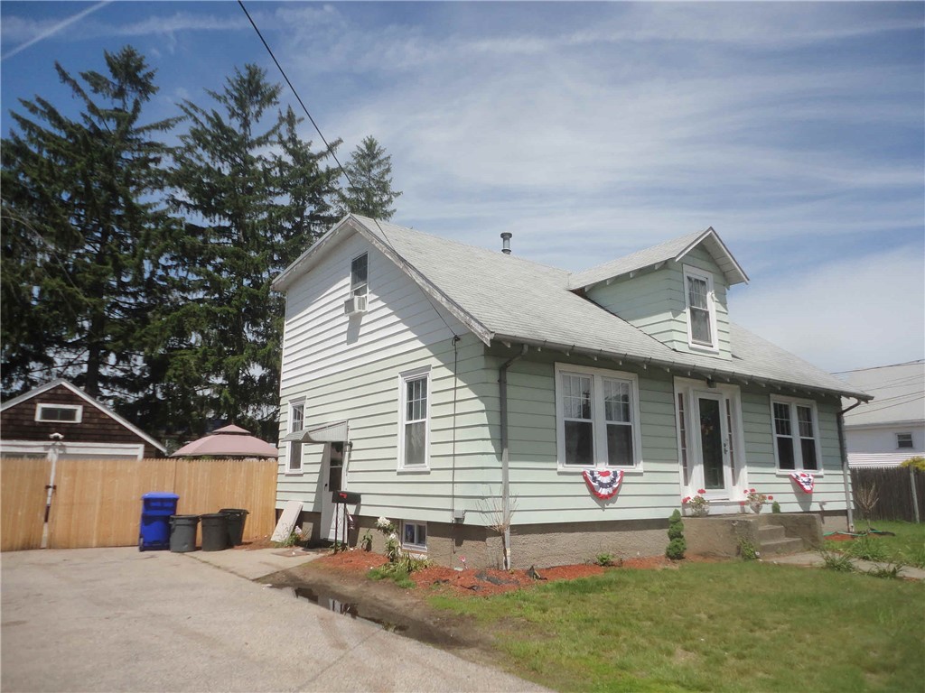 15 Benjamin Street Pawtucket, RI 02861 - Photo 1 of 1