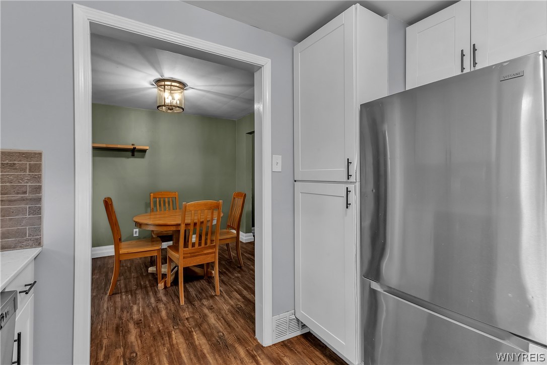 4173 Harlem Road Amherst, NY 14226 - Photo 19 of 49 Kitchen