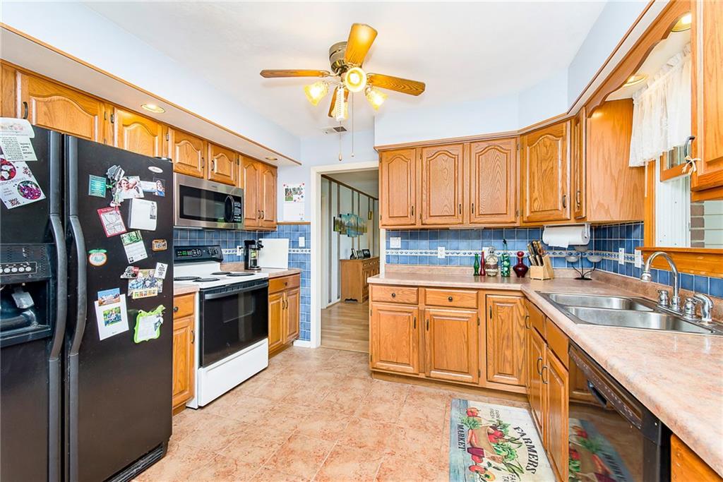 5746 Boy Scout Road Indianapolis, IN 46226 - Photo 12 of 29 Gallery Image 12