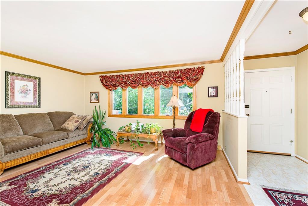 5746 Boy Scout Road Indianapolis, IN 46226 - Photo 4 of 29 Gallery Image 4