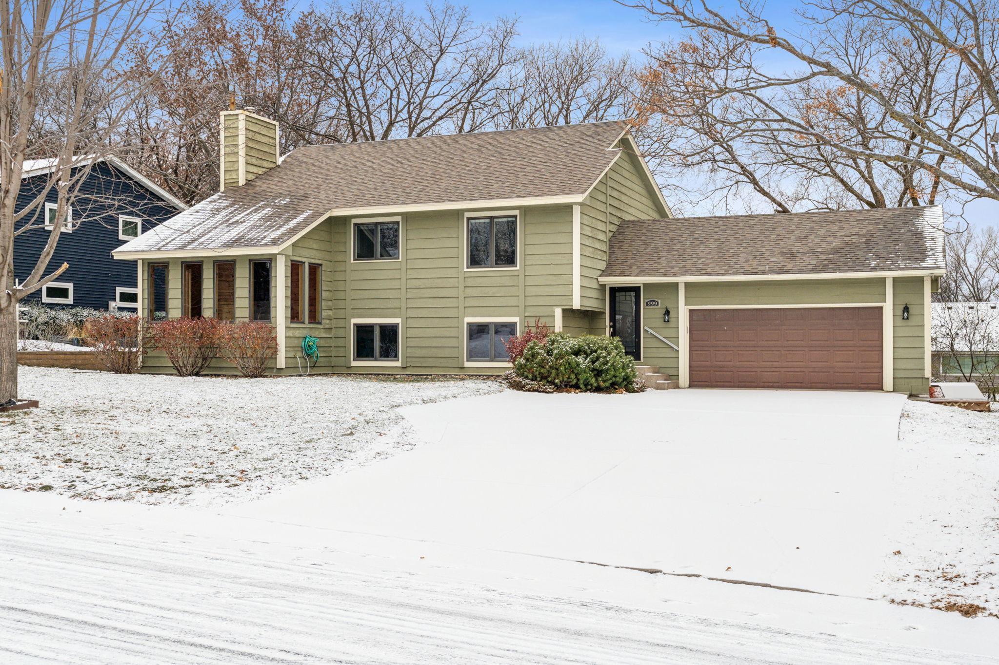 999 Amble Road Shoreview, MN 55126 - Photo 1 of 1 Gallery Image 1