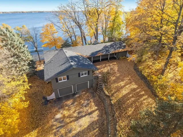 $2,700,000 | 3900 County Road 44, Minnetrista, MN 55364
