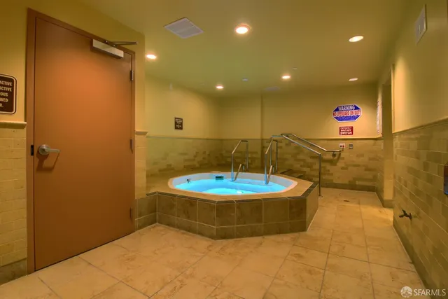 $625,000 | 215 Red Rock Way, Unit 207J, San Francisco, CA 94131