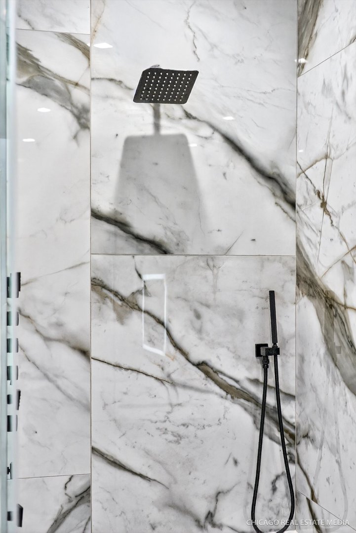 6090 Belmont Road Downers Grove, IL 60516 - Photo 41 of 75