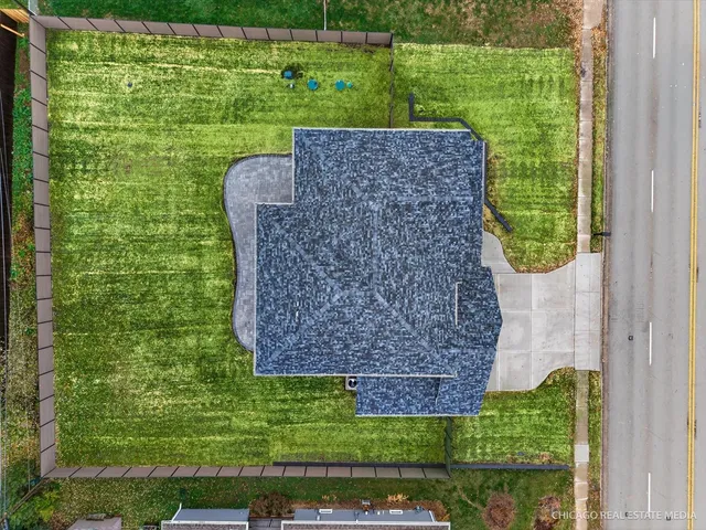 $1,485,000 | 6090 Belmont Road, Downers Grove, IL 60516