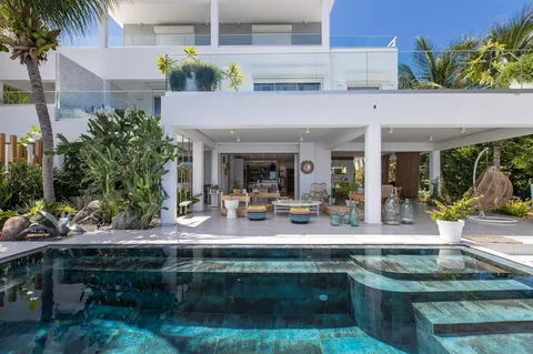 a view of house with outdoor space