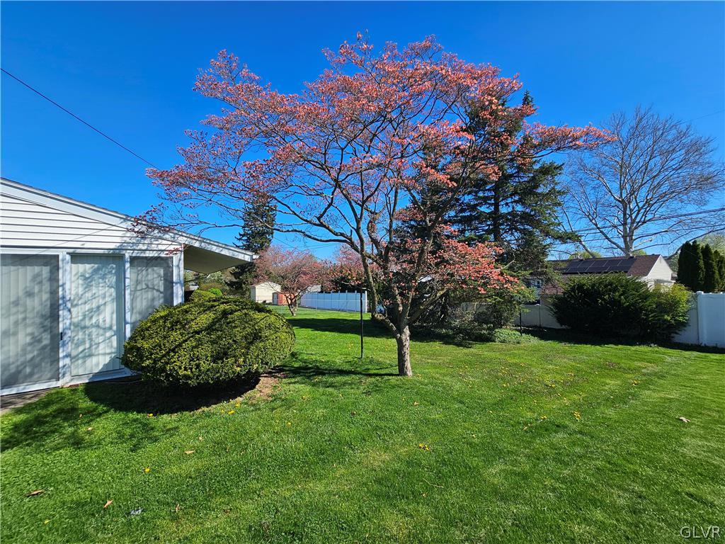 3026 Westminster Road Bethlehem, PA 18017 - Photo 4 of 20 Gallery Image 4