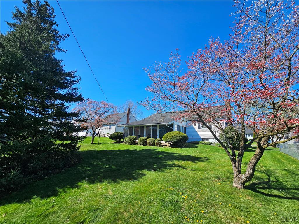 3026 Westminster Road Bethlehem, PA 18017 - Photo 5 of 20 Gallery Image 5