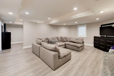 $1,500,000 | 213 Justins Court, Vernon Hills, IL 60061