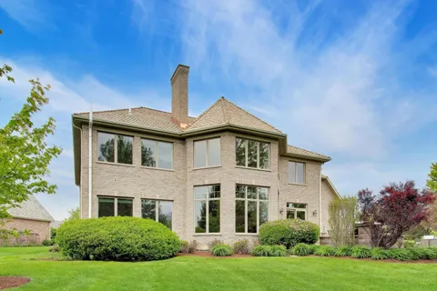 $1,500,000 | 213 Justins Court, Vernon Hills, IL 60061