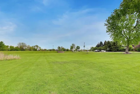 $1,500,000 | 213 Justins Court, Vernon Hills, IL 60061