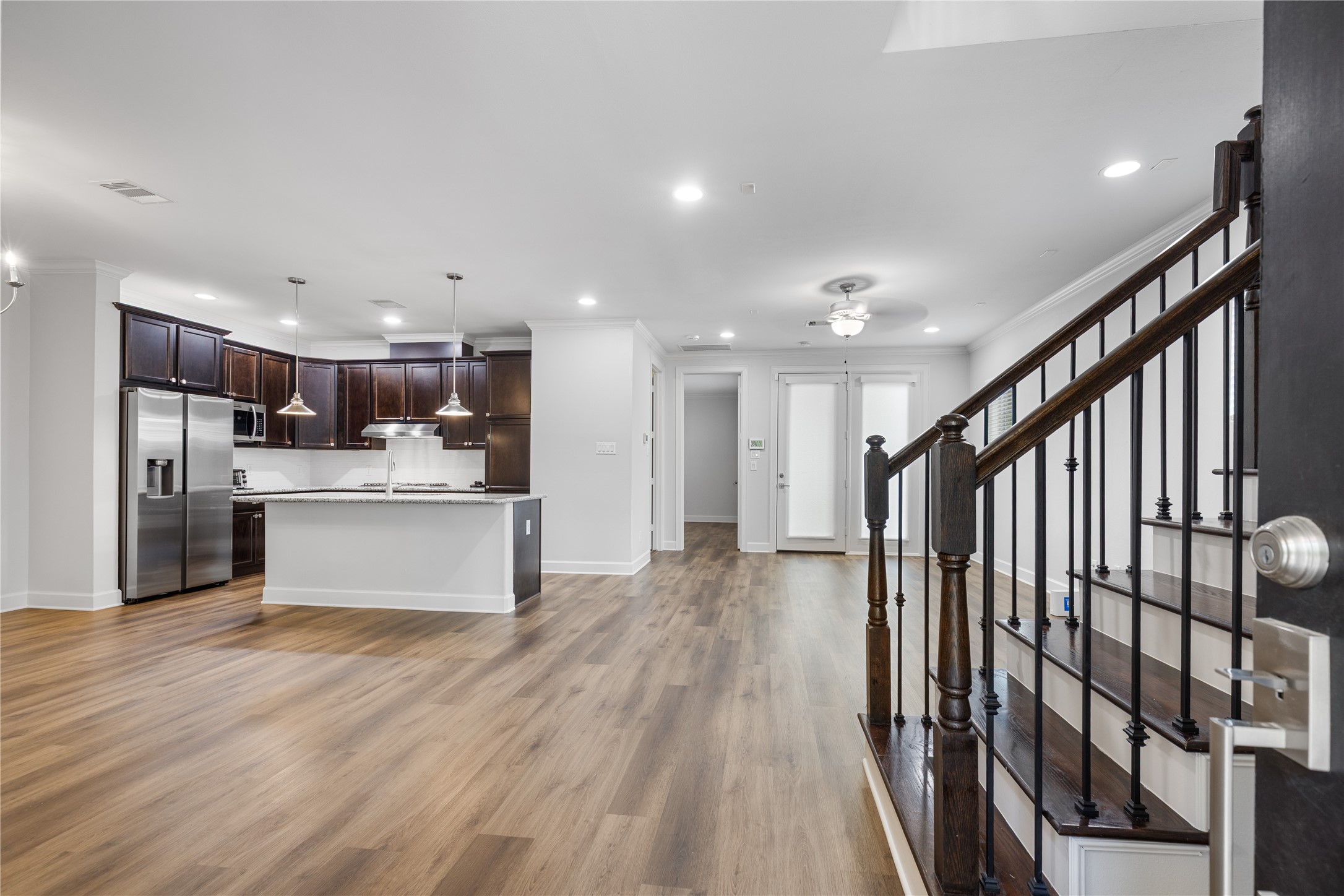 243 Kendrick Pines Boulevard Spring, TX 77389 - Photo 3 of 40