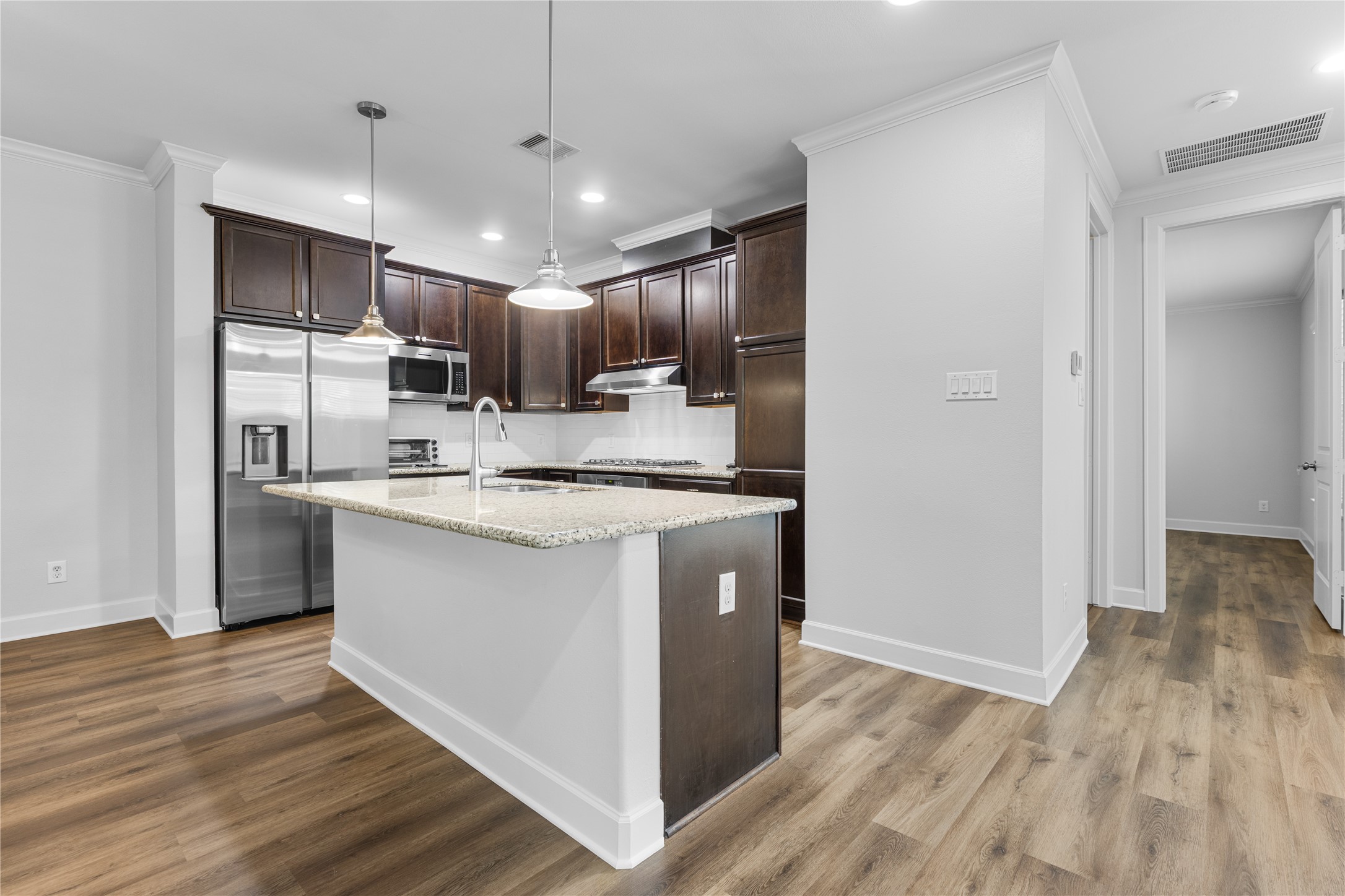 243 Kendrick Pines Boulevard Spring, TX 77389 - Photo 5 of 40