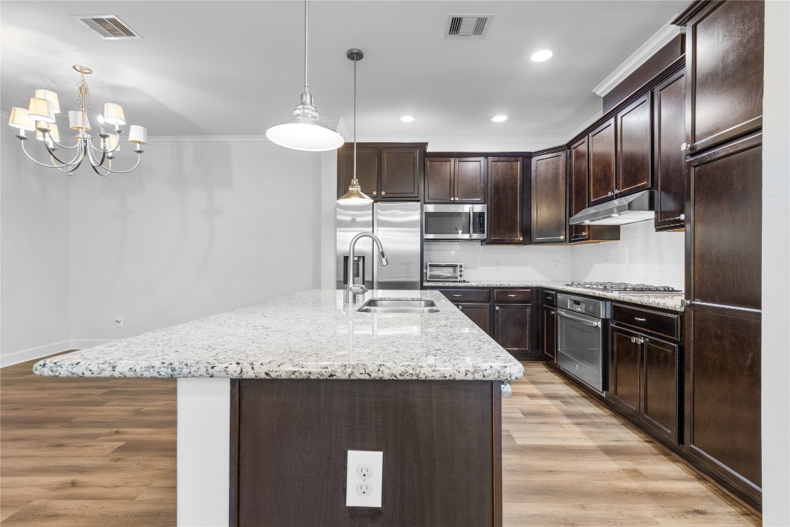 243 Kendrick Pines Boulevard Spring, TX 77389 - Photo 6 of 40