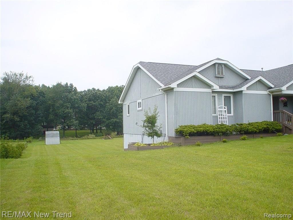 11413 Whitaker Road Fenton, MI 48430 - Photo 17 of 22 Whitaker 002.JPG