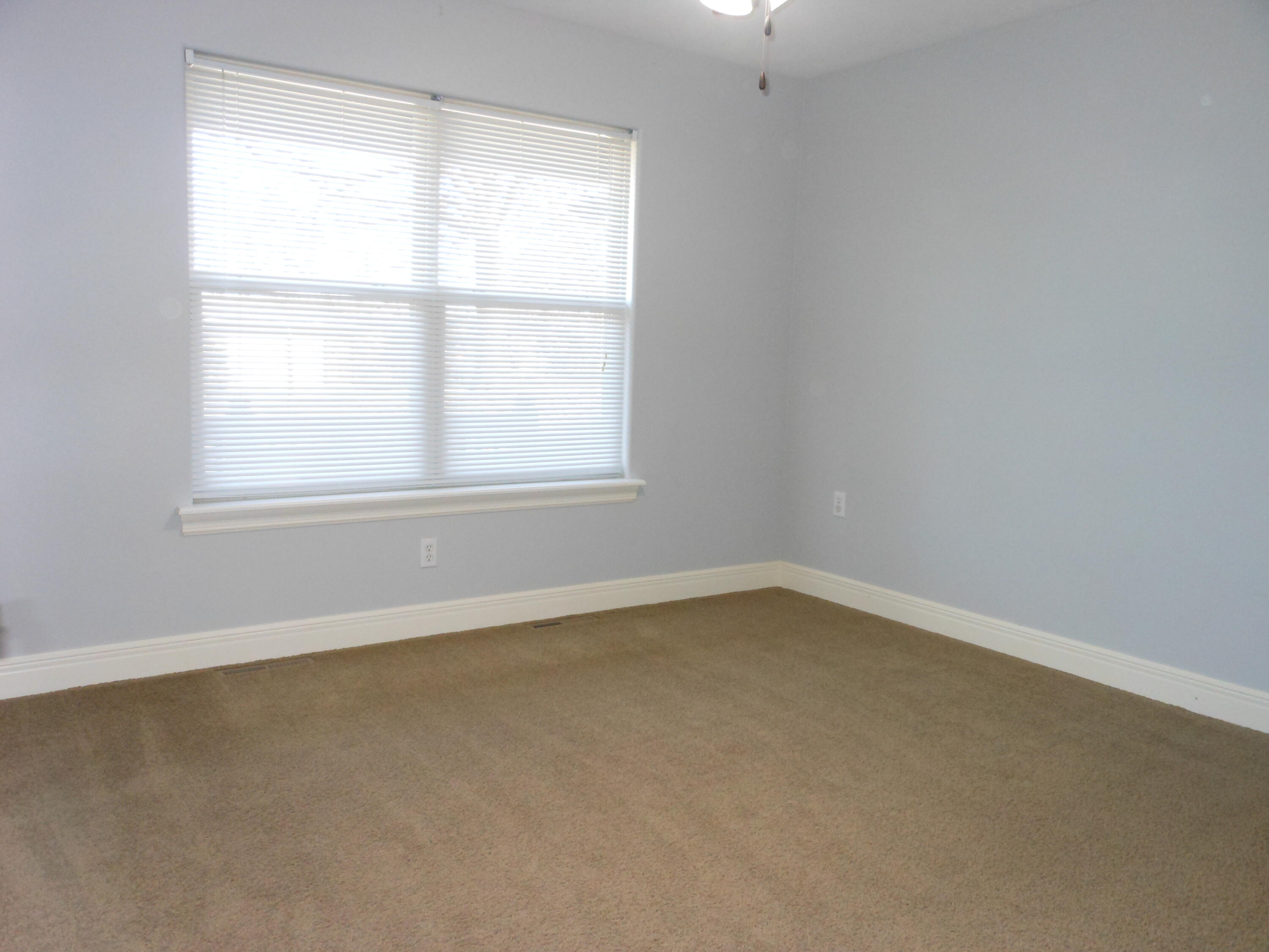 384 Tate Road Ridgedale, MO 65739 - Photo 19 of 27 Bedroom 3