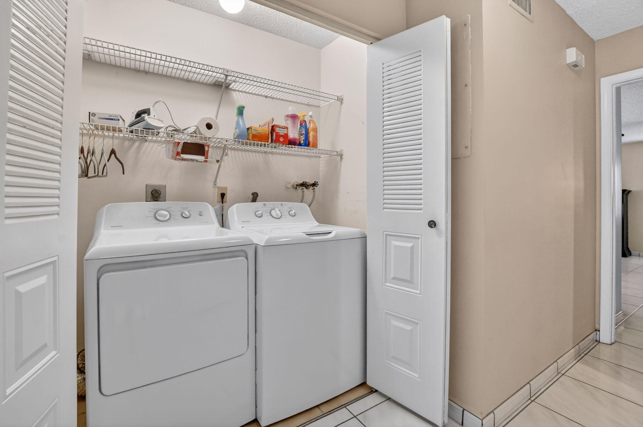 10953 Lake Front Place Boca Raton, FL 33498 - Photo 27 of 40 27-web-or-mls-DSC_6651