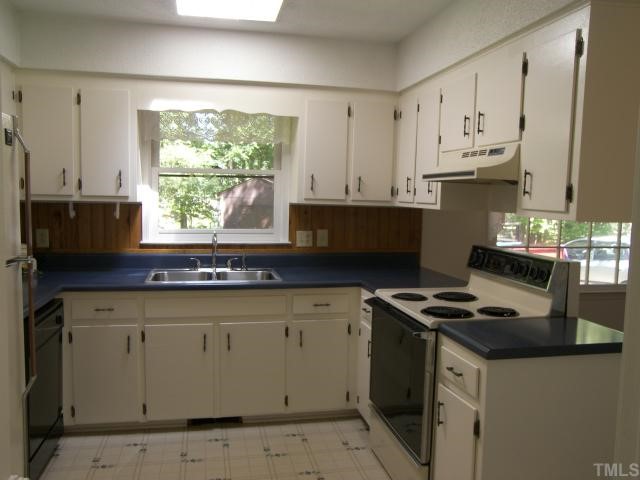 3925 Haithcock Road Raleigh, NC 27604 - Photo 6 of 12