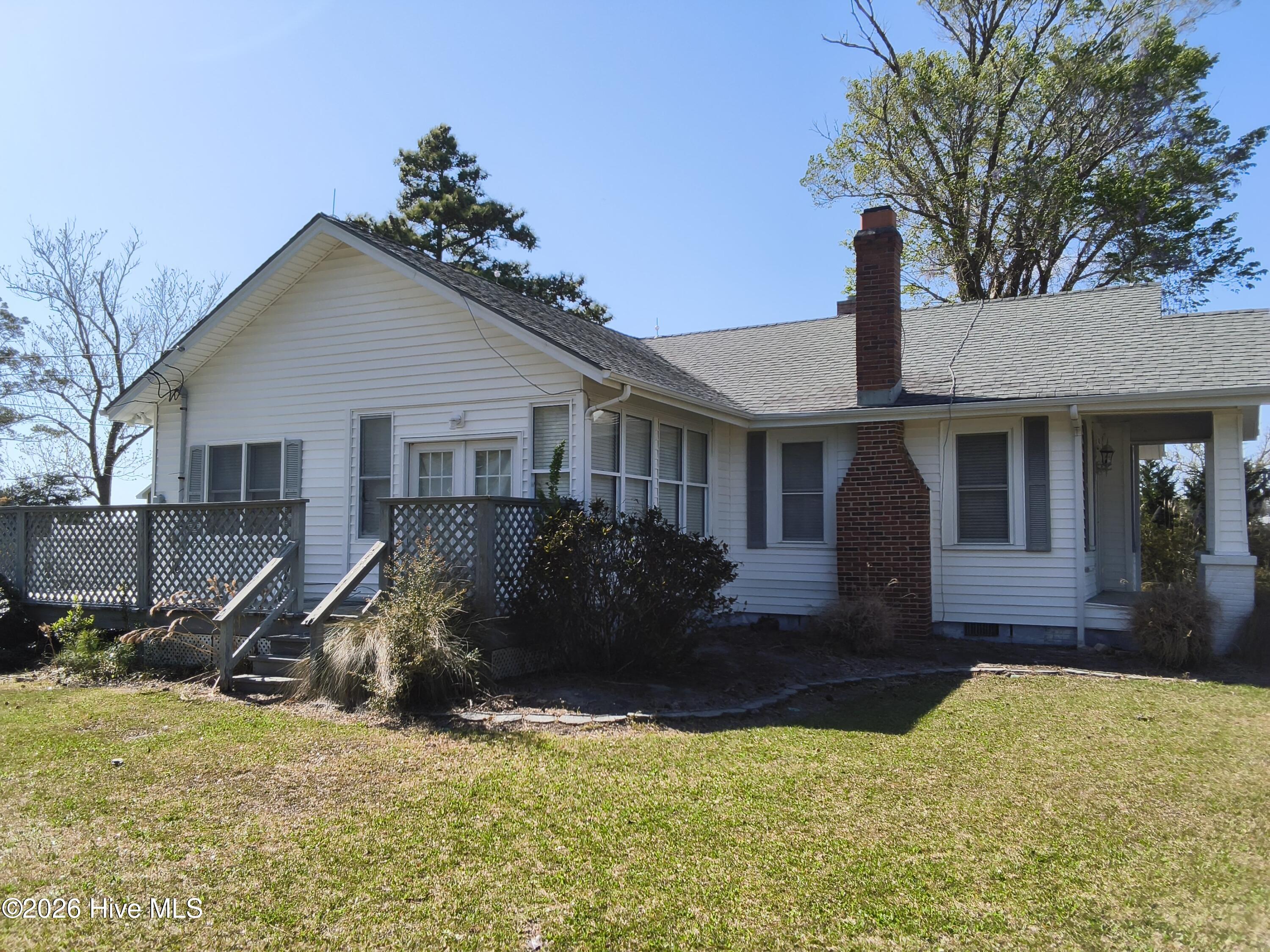 104 Nelson Neck Road Sealevel, NC 28577 - Photo 4 of 9 20260331_153721