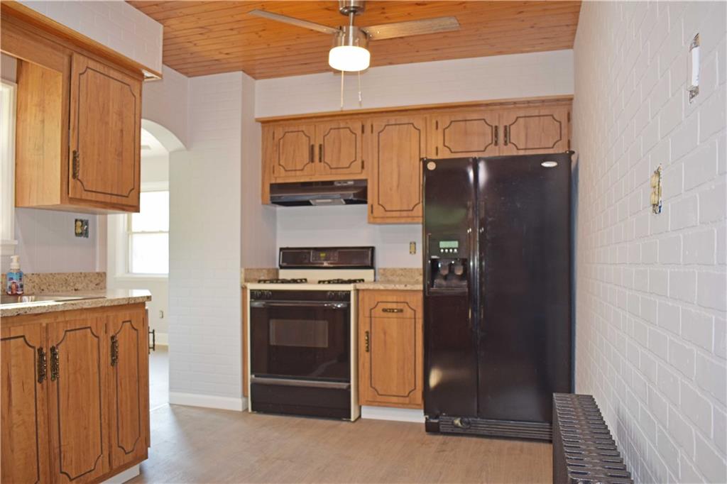 905 Burchfield Road Allison Park, PA 15101 - Photo 7 of 35