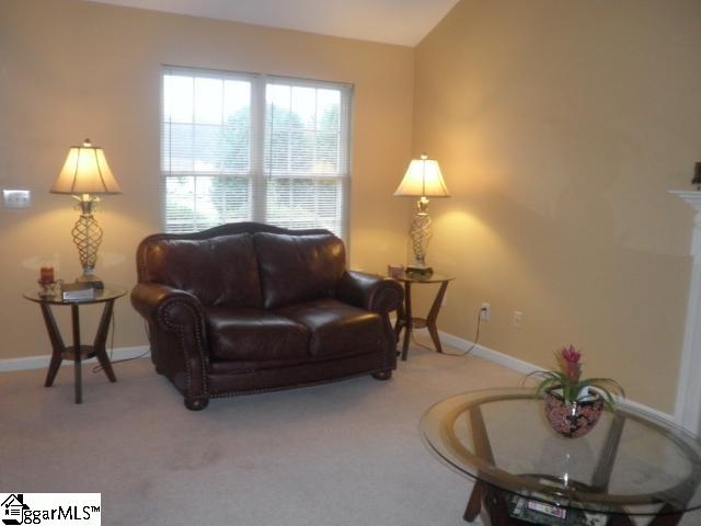 105 Raleigh Court Simpsonville, SC 29681 - Photo 3 of 14 Gallery Image 3