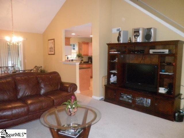 105 Raleigh Court Simpsonville, SC 29681 - Photo 5 of 14 Gallery Image 5