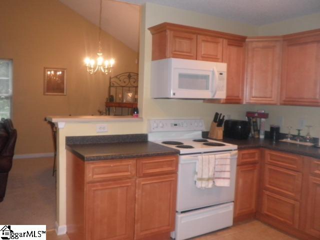 105 Raleigh Court Simpsonville, SC 29681 - Photo 8 of 14 Gallery Image 8