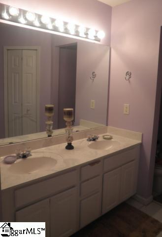 105 Raleigh Court Simpsonville, SC 29681 - Photo 10 of 14 Gallery Image 10