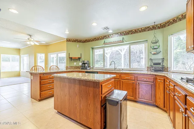 $599,000 | 5764 Fox Court, Quartz Hill, CA 93536