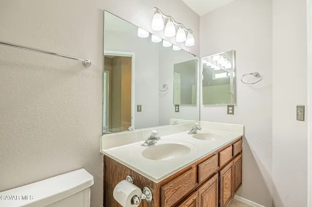 $599,000 | 5764 Fox Court, Quartz Hill, CA 93536