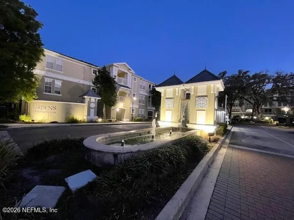 $1,250 | 8290 Gate Parkway West, Unit 169, Jacksonville, FL 32216