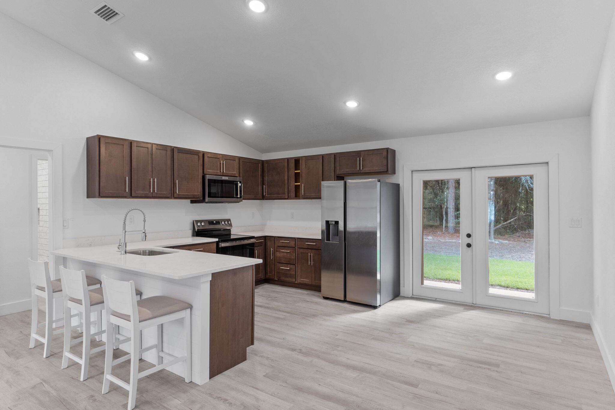 1259 Martin Road DeFuniak Springs, FL 32433 - Photo 5 of 21 13-web-or-mls-Final-11