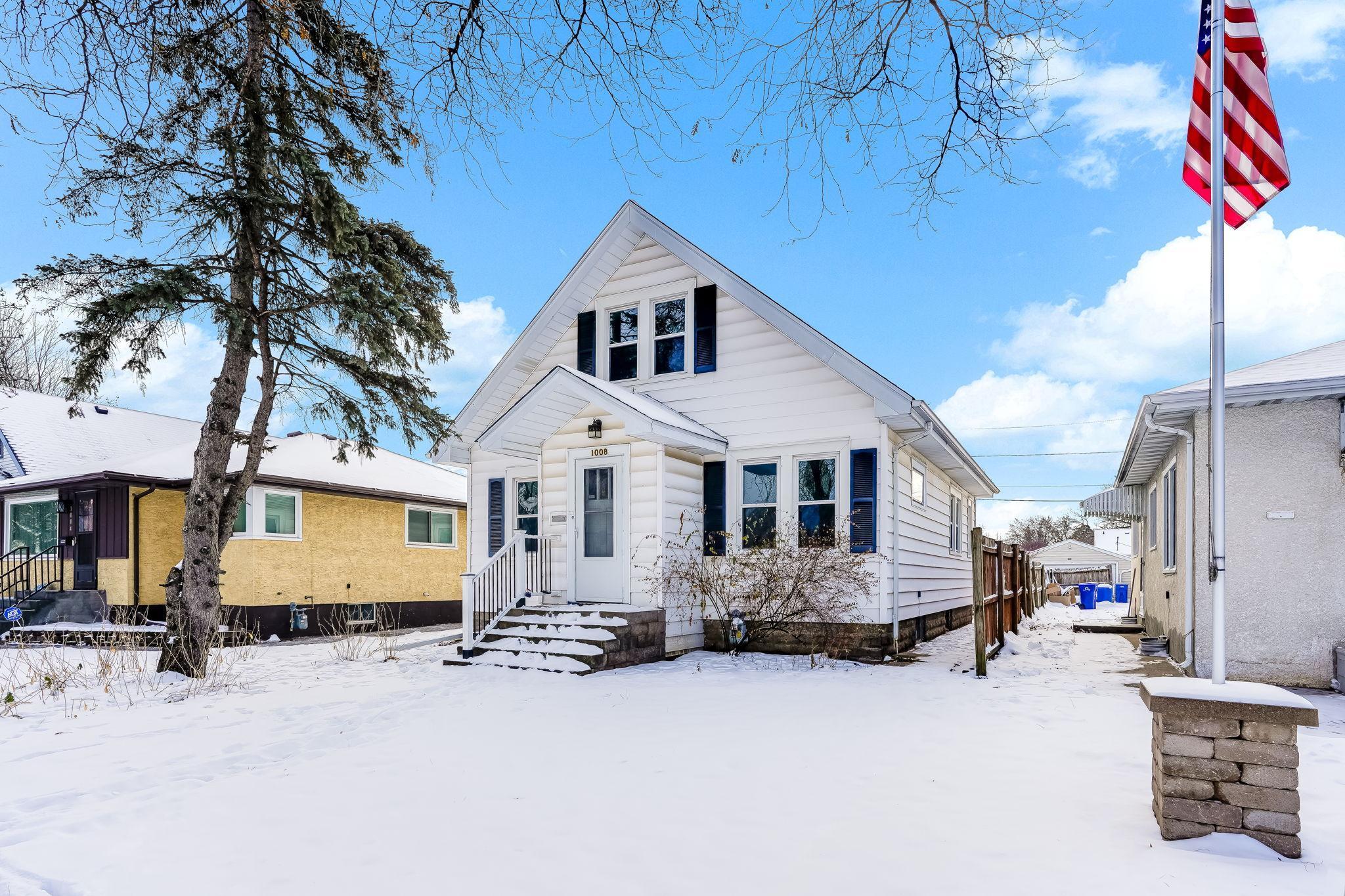 1008 Scheffer Avenue St. Paul, MN 55102 - Photo 3 of 28