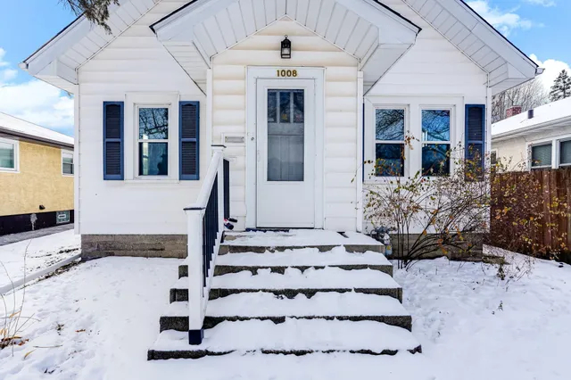 $230,000 | 1008 Scheffer Avenue, St. Paul, MN 55102