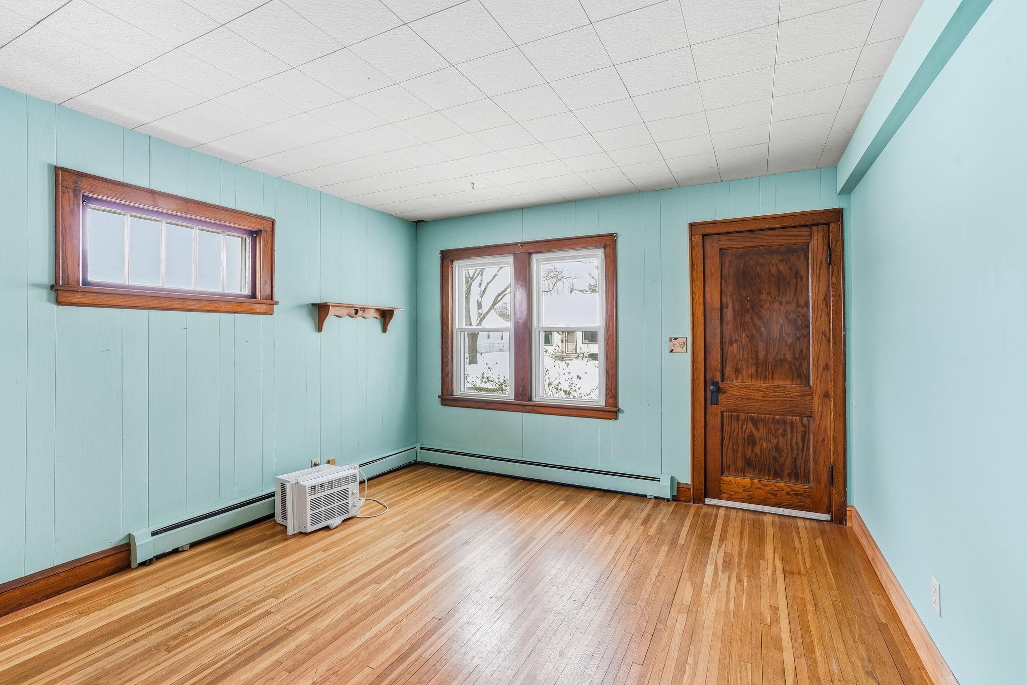 1008 Scheffer Avenue St. Paul, MN 55102 - Photo 6 of 28