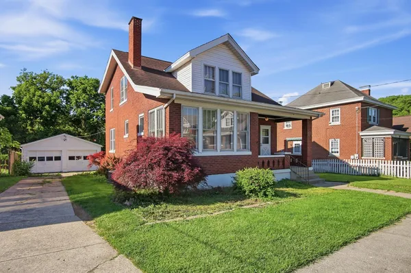 $239,900 | 319 West 18th Street, Covington, KY 41011