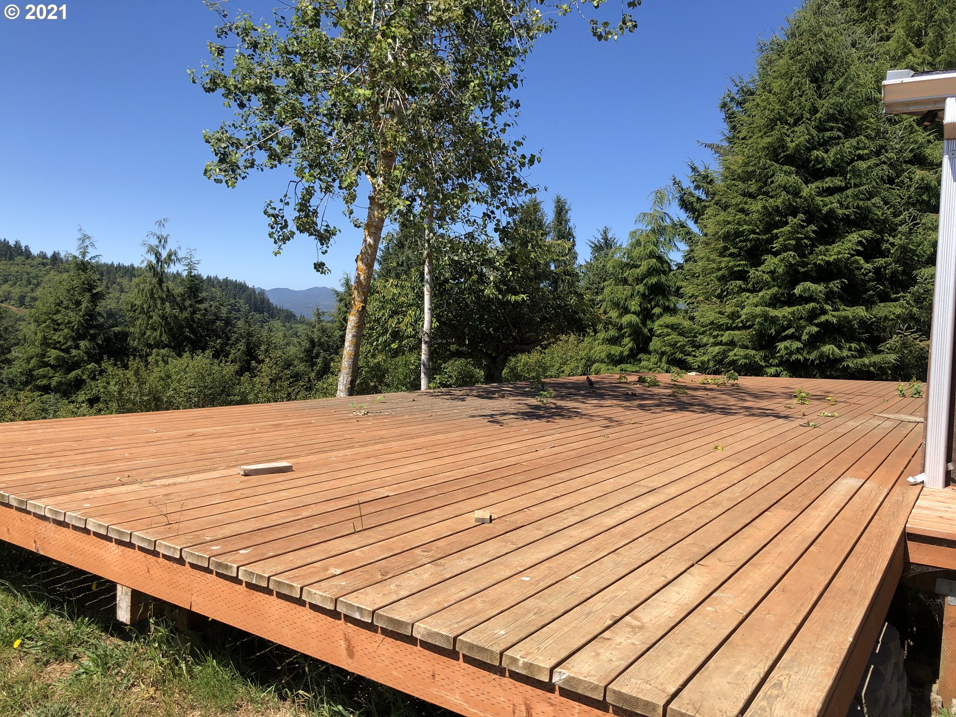 8245 Burbank Road Tillamook, OR 97141 - Photo 28 of 28 a view of a terrace view