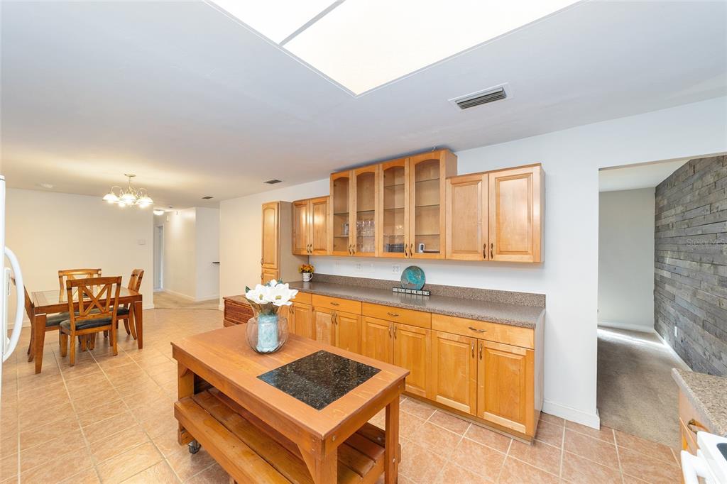 5417 Northwest 33 Street Gainesville, FL 32653 - Photo 8 of 36