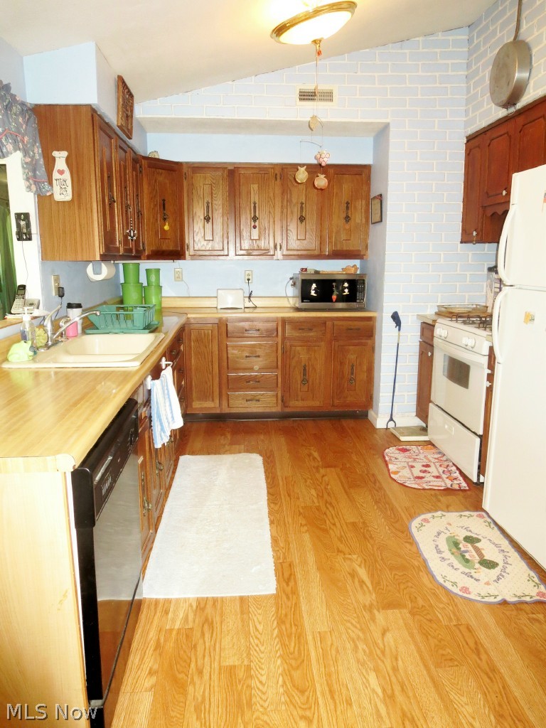 3146 Denny Road Ravenna, OH 44266 - Photo 7 of 18 Gallery Image 7