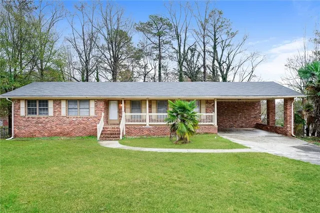 $200,000 | 6570 Charles Drive, Morrow, GA 30260