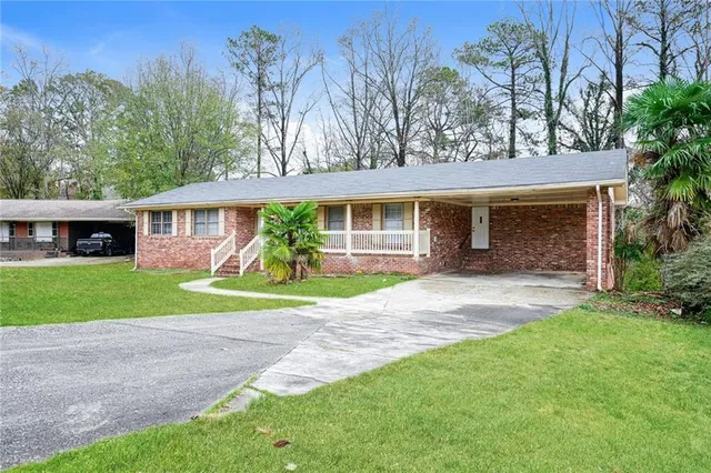 $200,000 | 6570 Charles Drive, Morrow, GA 30260