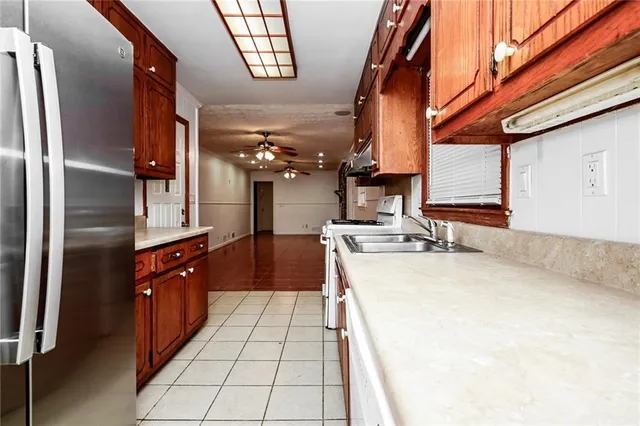 $200,000 | 6570 Charles Drive, Morrow, GA 30260