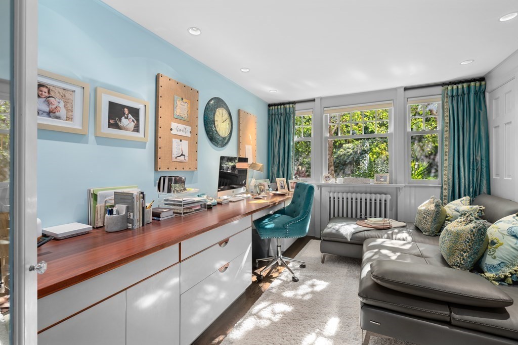 26 Skating Pond Road Weston, MA 02493 - Photo 15 of 41