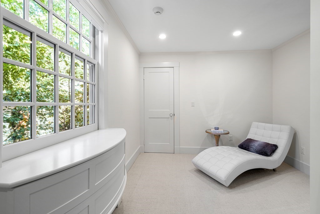 26 Skating Pond Road Weston, MA 02493 - Photo 20 of 41