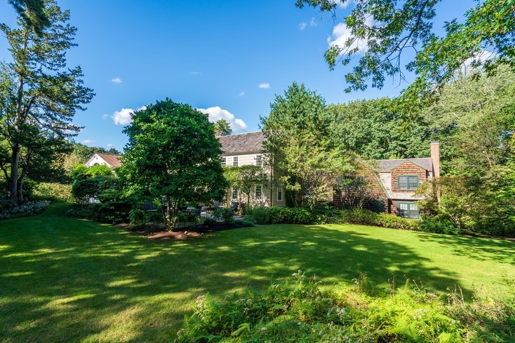 26 Skating Pond Road Weston, MA 02493 - Photo 31 of 41