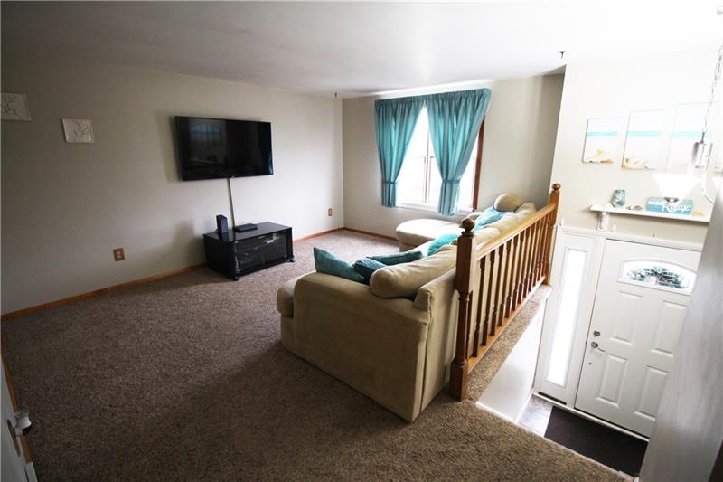 74 Fosterville Road Greensburg, PA 15601 - Photo 4 of 19 Gallery Image 4