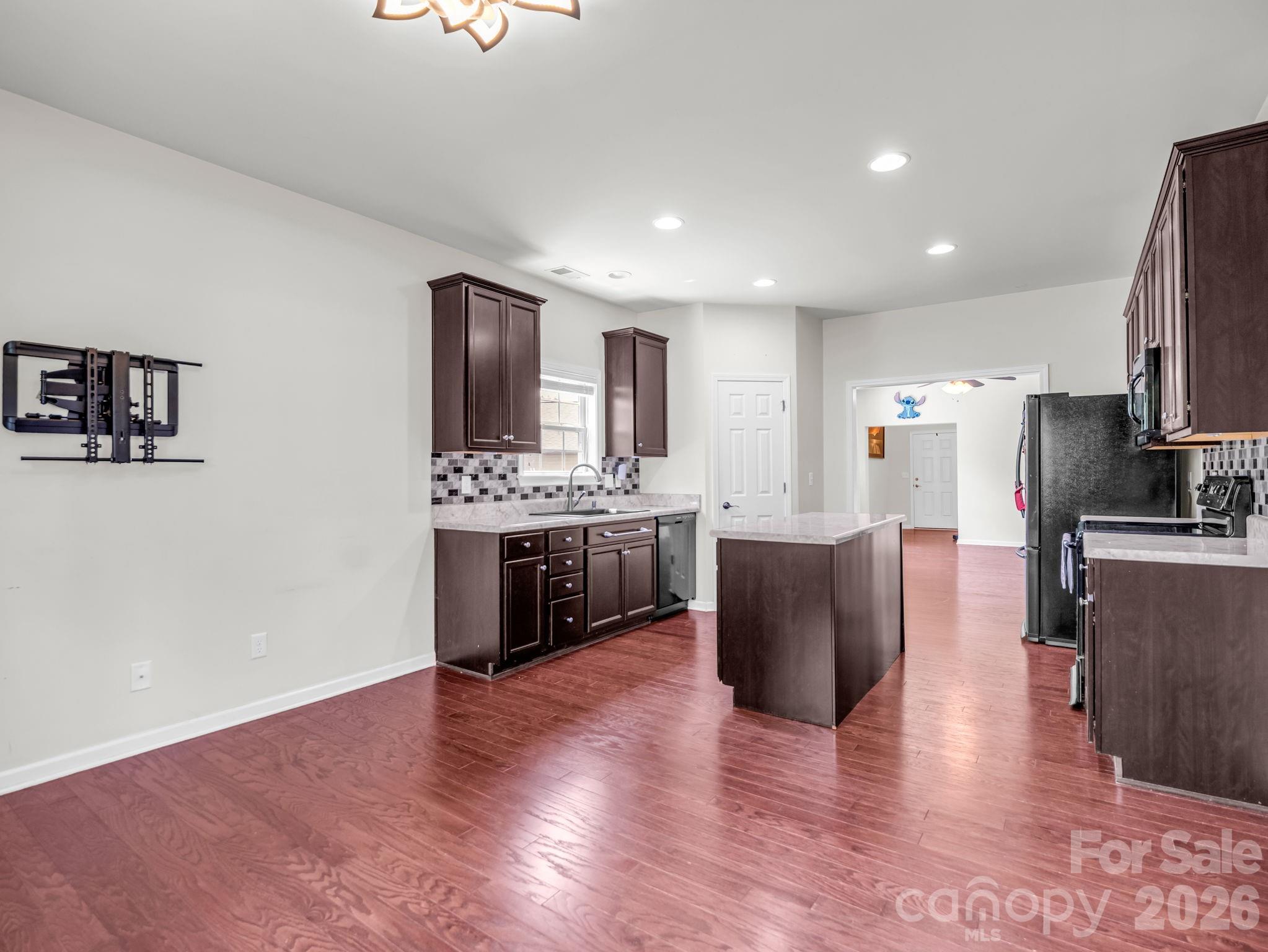 198 North River Road Fletcher, NC 28732 - Photo 15 of 42