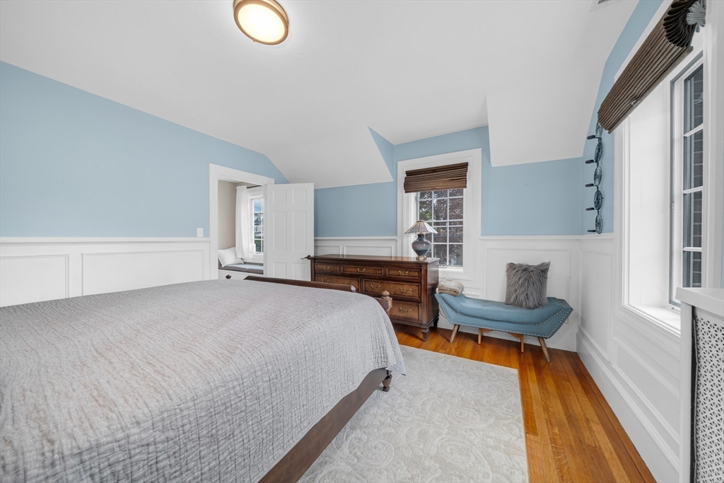 8 Chestnut Street Andover, MA 01810 - Photo 33 of 42
