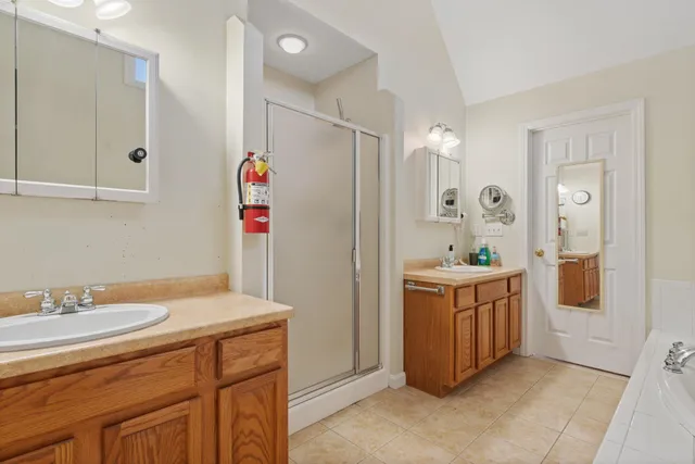 $490,000 | 733 South Stark Highway, Weare, NH 03281