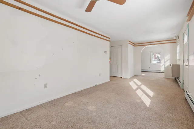 $490,000 | 733 South Stark Highway, Weare, NH 03281